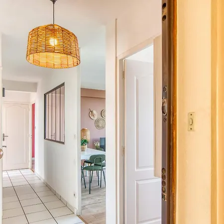 Apartment Le Grand Voyageur- 3 - Spacieux *