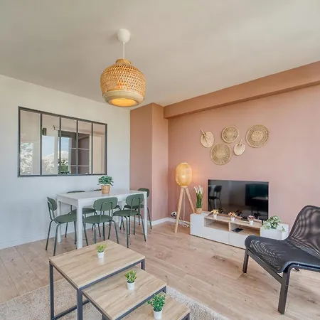 Le Grand Voyageur- 3 - Spacieux Apartment